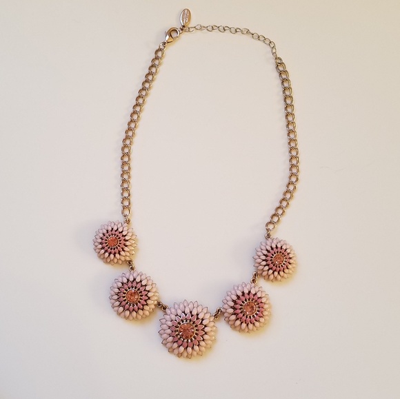 Ann Taylor Factory Jewelry - Ann Taylor Flower burst necklace